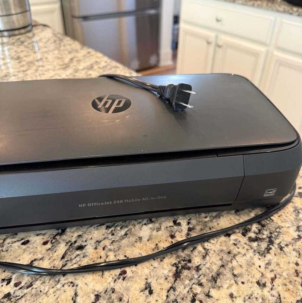 HP OfficeJet 250 Mobile All-in-One Printer tested works great !